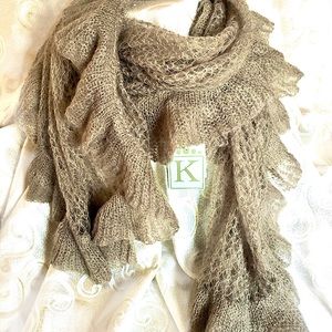 Dea Kudibal NWT cashmere scarf